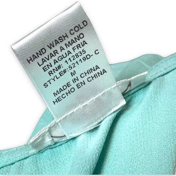 Esley Celeste Blue Sleeveless Eyelet Lace Sheath Dress Size Medium - Picture 8 of 8